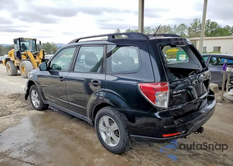 2013 Subaru Forester 2.5X из США, поврежденный, VIN JF2SHABC6DG428426